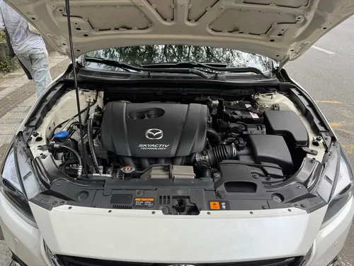 Mazda 3 2.0 Touring At
