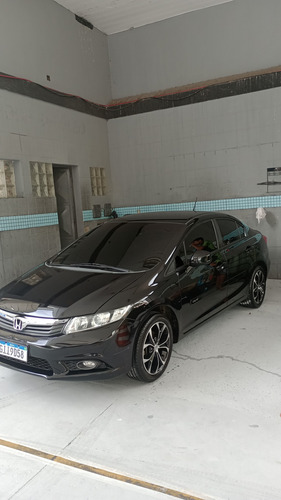 Honda Civic 1.8 Lxs Flex Aut. 4p