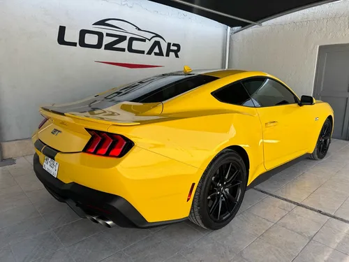 Ford Mustang 5.0l Gt V8 At