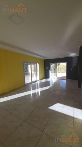 Chacra Con Casa A Estrenar, Galpon Y Pileta - Sobre Ruta 65 -