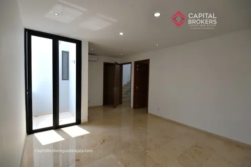 Casa Nueva En Coto Solares En Venta