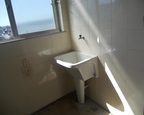 Imagem 14 de 15 de Apartamento Grande Com 2 Quartos Área À Venda- Cascadura - Com Habite-se - Aea2401