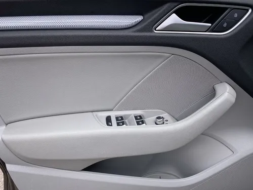 Audi A3 1.8 TFSI AMBITION AT