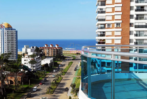 Excelente Apartamento A Metros Del Mar 