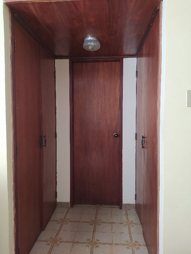 Imagen 6 de 15 de Apartamento En Res. Profesional Mañongo, Foa-2107