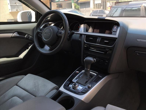 Audi A5 2.0 Tfsi Coupé Ambition 16v Gasolina 2p S-tronic