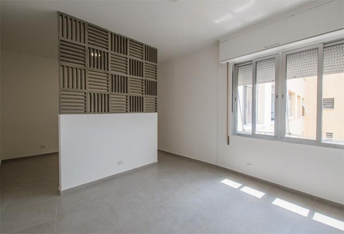 Imagem 1 de 30 de Apartamento Tipo Studio Para Alugar, 30 M² Por R$ 1.650/mês - Centro - São Paulo/sp - Ap19643