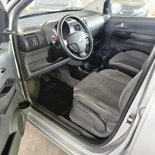 Volkswagen Fox 1.6 Confortline