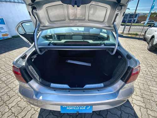 Volkswagen Voyage 1.6 Highline Mt