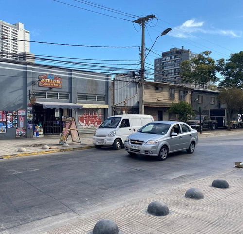Arriendo Excelente Ubicación San Gumercindo - E. Quintana
