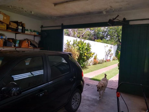 Imagen 9 de 14 de Casa En Venta En Castelar Sur