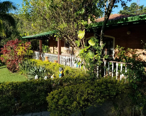 Chácara A Venda Em Jundiaí - Bairro Lagoa Dos Patos. 5.000m² Área Total - 900m² Área Construída. - Ch00098 - 32490306