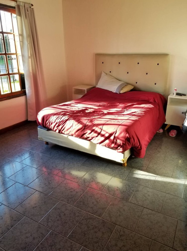 Imagen 6 de 12 de Casa De 3 Ambientes Con Quincho Y Parque En Monte Grande