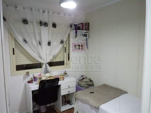 Apartamento A Venda No Bairro Balneario Em Florianopolis - V-77419