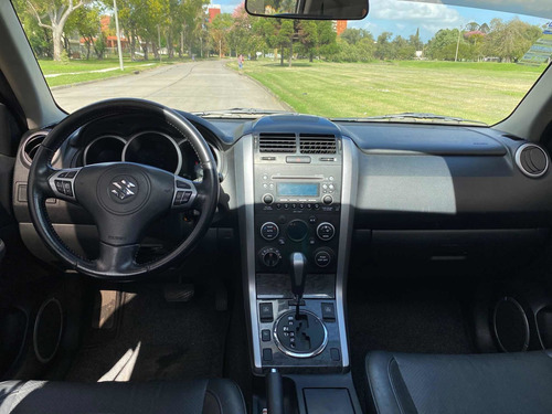 Suzuki Grand Vitara 2.4 Jiii 2011