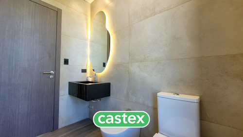 Casa A La Laguna Con Pileta En Venta En Costas, Puertos, Escobar