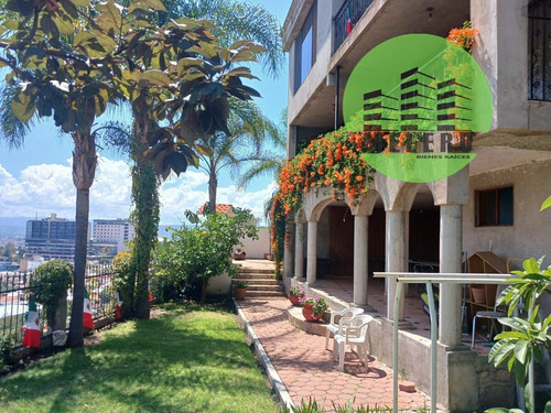 Casa En Venta En Fracc. Los Remedios