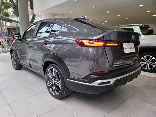 Fiat FASTBACK 1.3 T270 At6