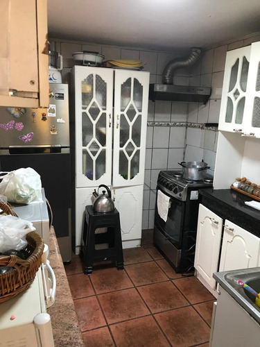 Venta Casa3d/1b/1e Comoda ,no Paga Contribuciones,recoleta.