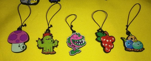 10 Llaveros Plantas Vs Zombies Vuala Sorpresa Colección Comp (Usado)