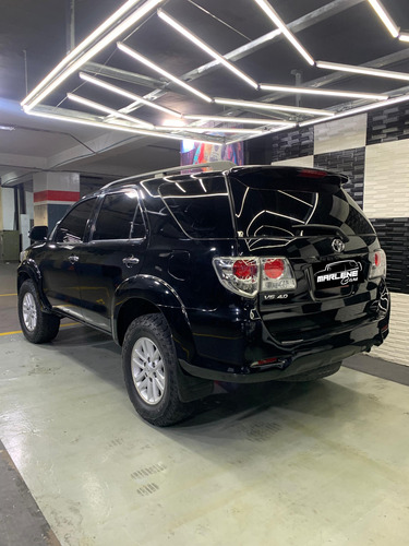 Toyota Fortuner 2012
