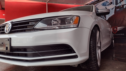 Imagen 1 de 14 de Volkswagen Jetta 2016 2.0 Live At