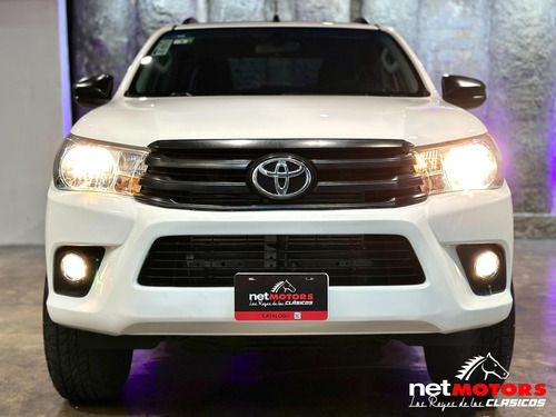 Toyota Hilux 2.8 Tdi Cabina Doble Mt