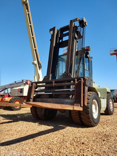 Empilhadeira Clark Cap 14 Ton Modelo Cdp 140s - 2556