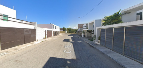 .se Vende Casa!!! Col. Altabrisa, 97130 Mérida, Yuc.,excelente Ubicación!!!!!remates Hipotecarios