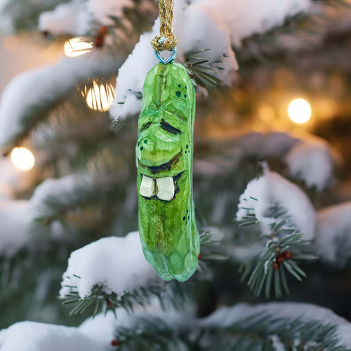 Decoración De Árbol De Navidad Con Pepinillos De Madera