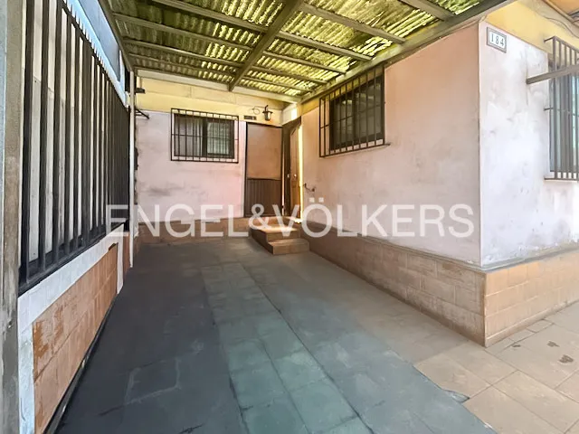 Imagen 2 de 15 de Venta Casa Uso Comercial - Avenida Angamos