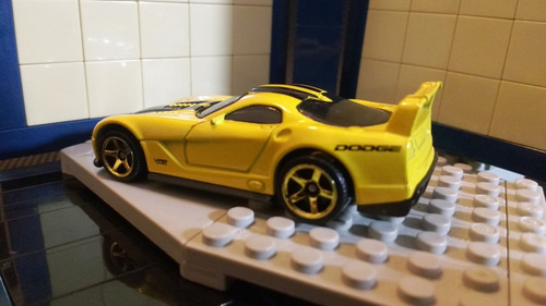 Priviet Dodge Viper Gtsr Matchbox Hw (Usado)