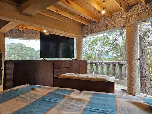 Cabaña En El Bosque Con Vista A La Laguna Pista Y Deportes