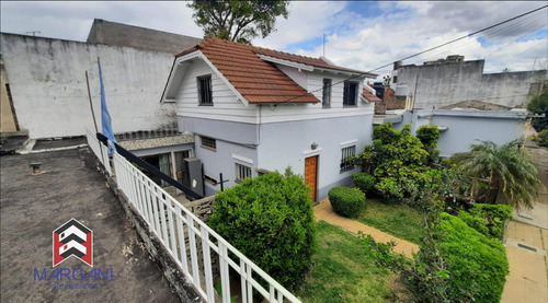 Imagen 18 de 29 de Excelente P.h. Tipo Casa 5 Amb C/ Cochera Y Jardin