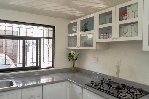 Casa En Venta En Ocotepec, San Jerónimo Lídice, Magdalena Contreras, Cdmx, Cerca De Artz Pedregal, Glorieta San Jerónimo, Universidad Anahuac, Plaza San Jerónimo, Hospital Angeles Pedregal - Lc25-zf