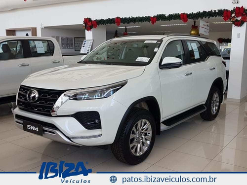 Imagem 1 de 6 de Toyota Hilux Sw4 Srx 4x4 2.8 Tdi 16v Dies. Aut. Diesel 2022