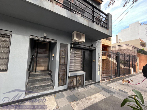 Imagen 3 de 30 de Excelente Ph 3 Ambientes Con Patio. Sin Expensas