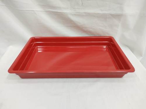 Imagen 2 de 4 de Recipiente Gn 1/1 6.5 Melamina Rojo.