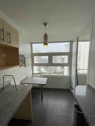 Departamento En Arriendo De 4 Dorm. En Concón