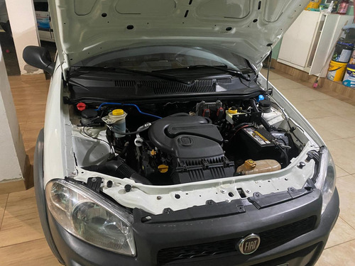 Fiat Strada 1.4 Hard Working Flex 2p