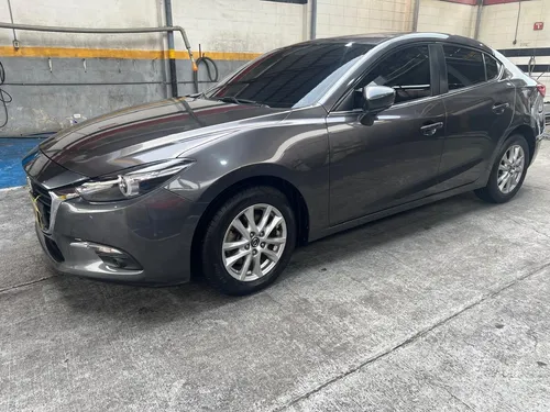 Mazda 3 2.0 Touring At
