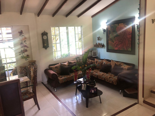 Casa Campestre En Arriendo En Vereda El Tigre/pereira (279024100).