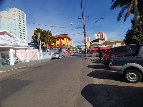 Aluguel De Apartamentos / Padrão Na Cidade De São Carlos 21395