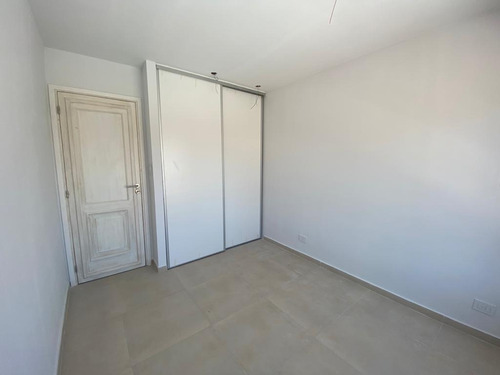 Imagen 8 de 21 de Departamento - Abasto