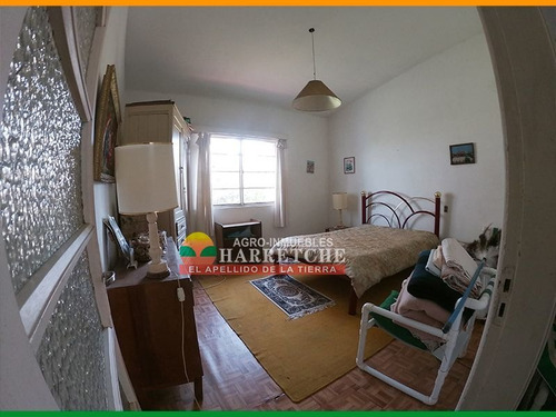 Venta De Chacra 2has.3 Dormitorios En Pajas Blancas