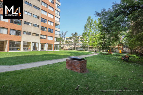 Departamento 4 Dorm. Con Excelente Ubicación De Providencia