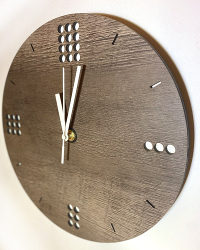 Reloj De Pared De Madera Analógico Diseño Oslo 30x30