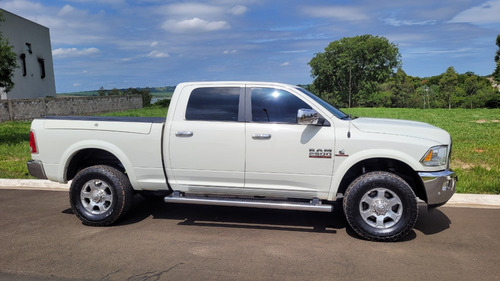 RAM Ram 2500 6.7 Laramie Cab. Dupla 4x4 Aut. 4p