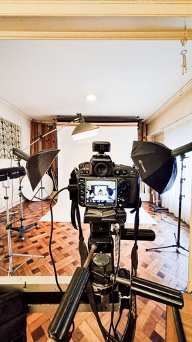 Alquiler Estudio Fotografico Con Oficina Y Equipo De Iluminación Completo Centro Montevideo