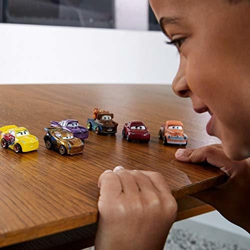 Disney Pixar Cars Mini Racers Variedad 10 Pack